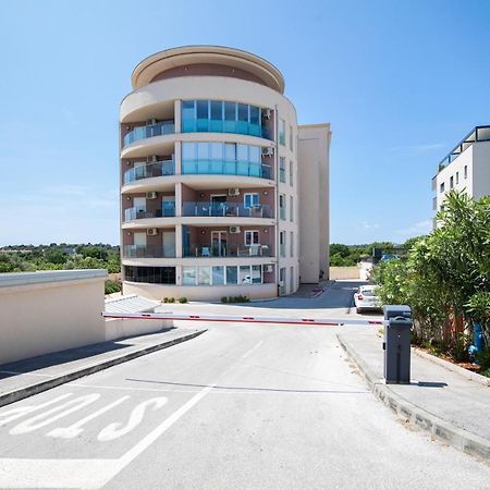Monte Paradiso Sun Apartment Pula Dış mekan fotoğraf