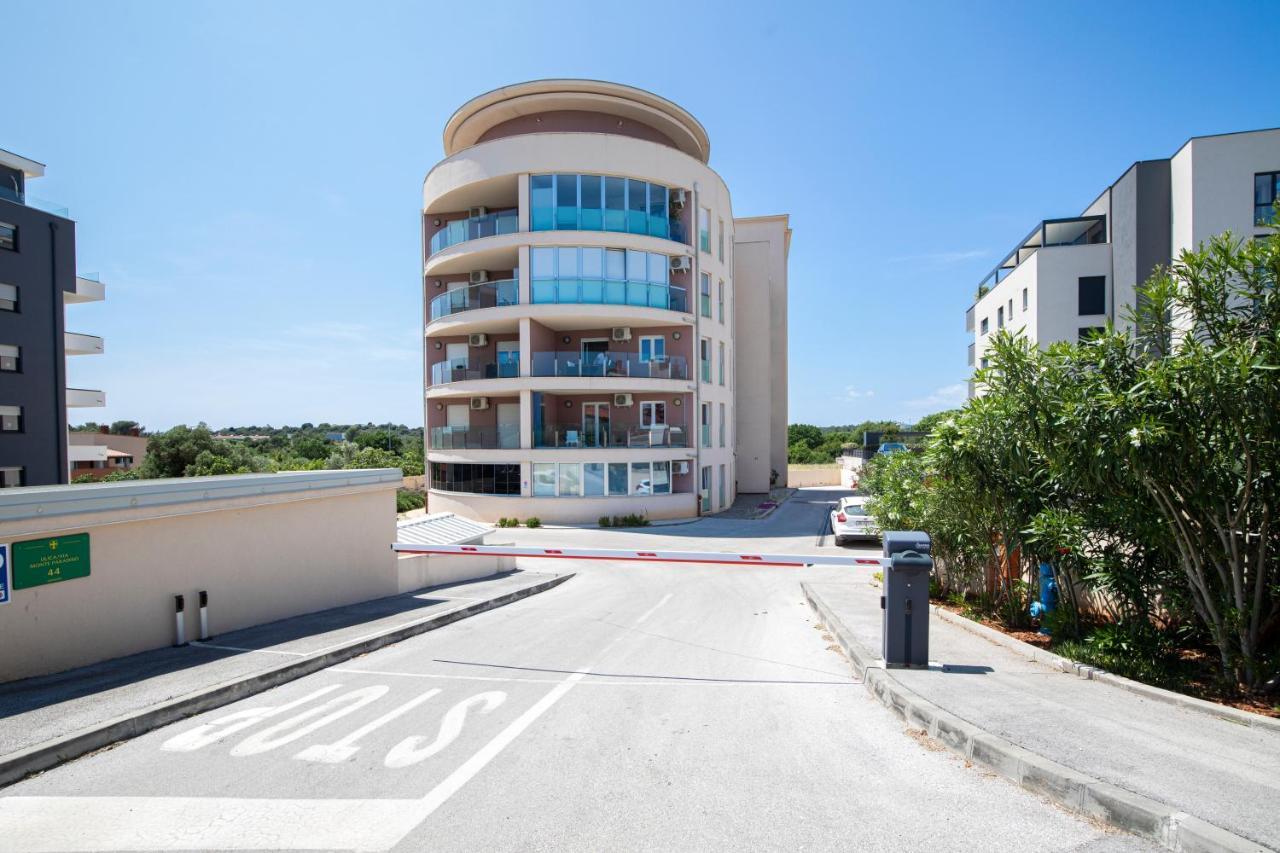 Monte Paradiso Sun Apartment Pula Dış mekan fotoğraf
