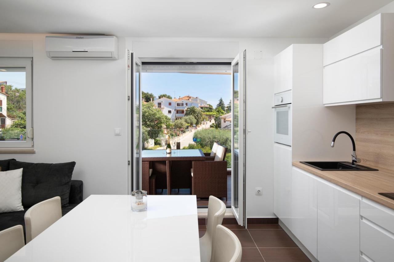 Monte Paradiso Sun Apartment Pula Dış mekan fotoğraf