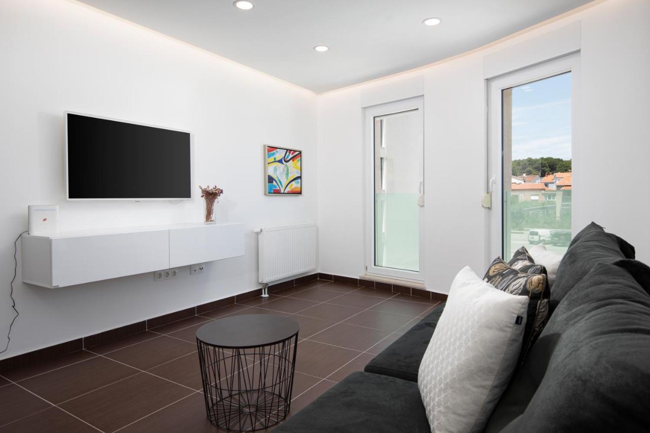 Monte Paradiso Sun Apartment Pula Dış mekan fotoğraf